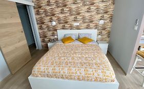 Logements Equipes A Onnaing Avec Espace Balneo En Option Proche Toyota, Autoroute Et Valenciennes