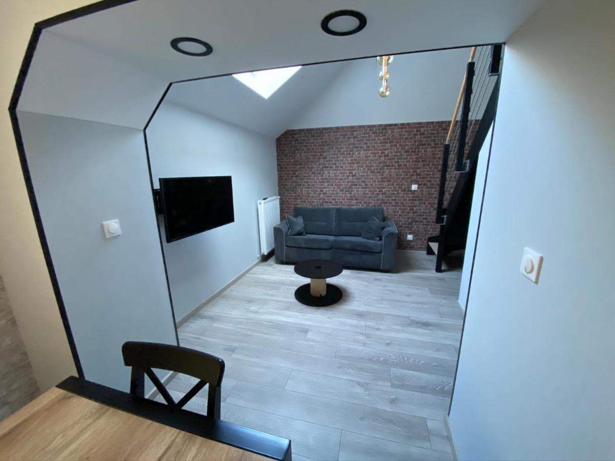 Logements Equipes A Onnaing Avec Espace Balneo En Option Proche Toyota, Autoroute Et Valenciennes Exterior photo